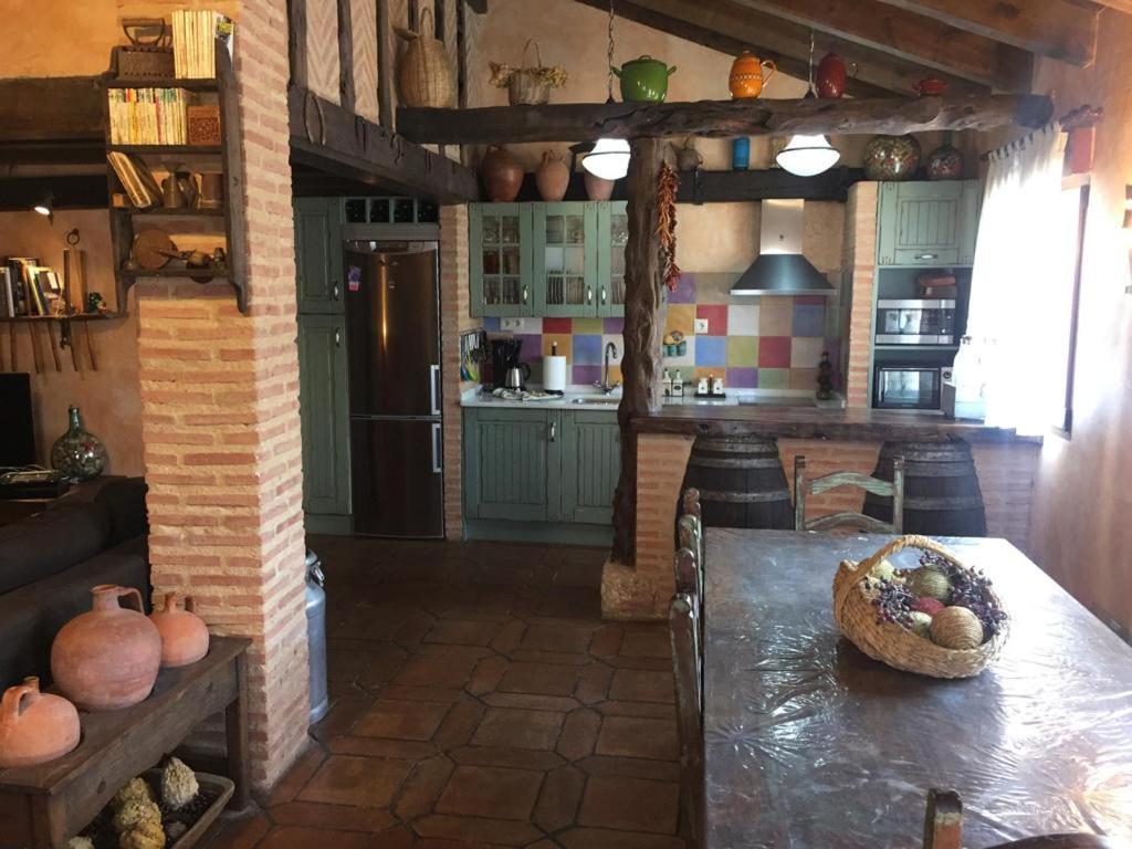 Casa Rural La Charolesa Aguilera Экстерьер фото